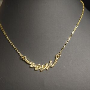 Elegant Gold Necklace with Crystal Accents